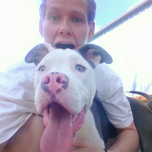 Meet your Posher, Kayyyyyy - Picture 7 of 8